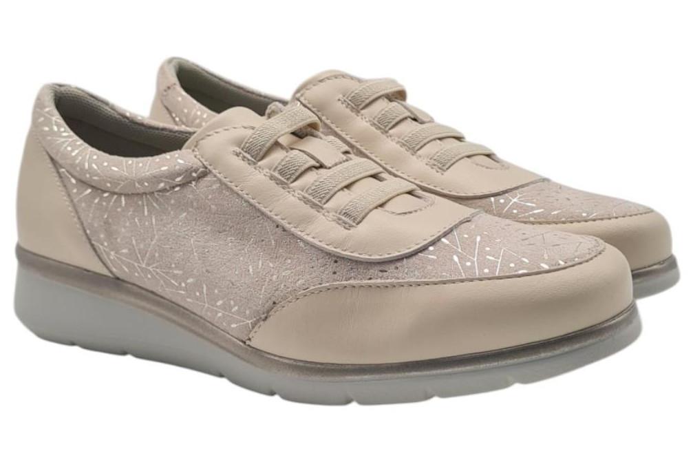 Zapatos deportivos Pitillos 11034 en color beige para mujer