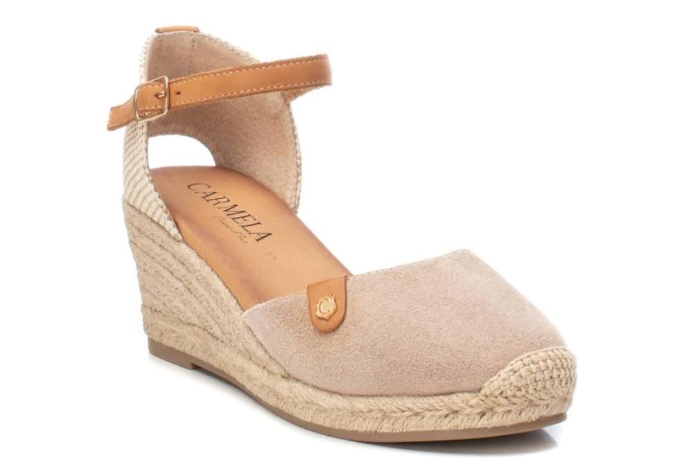 Alpargatas con cuña Carmela 16161804 en hielo para mujer