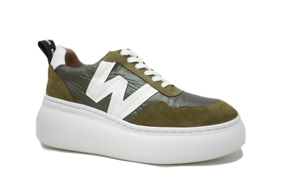 Zapatilla Wonders A-2605
