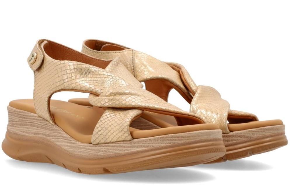 Sandalia con cuña Paula Urban 26-614 en platino para mujer