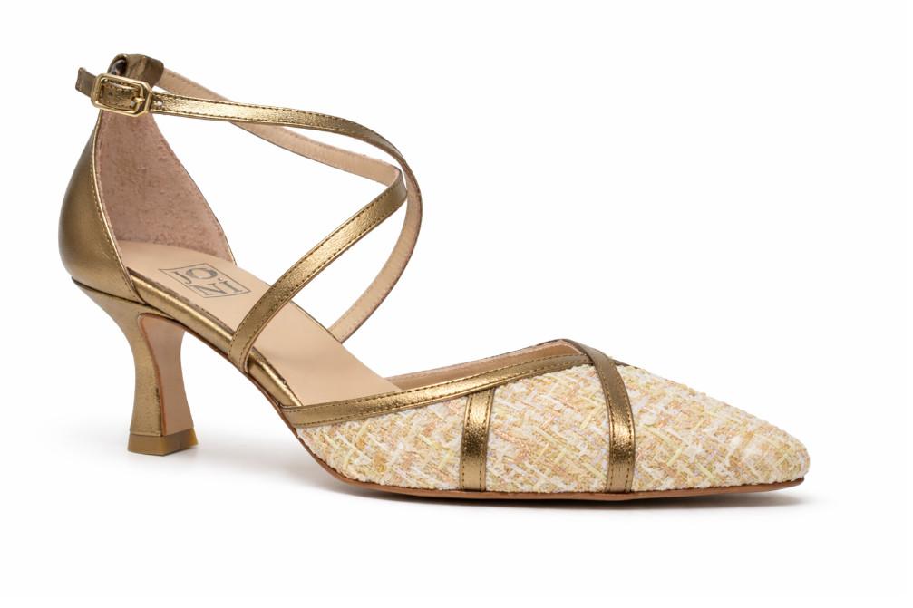 Zapatos de tacón medio Joni 30341 en color crema