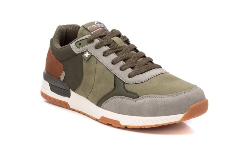 Zapatilla deportiva XTI 142518 para hombre