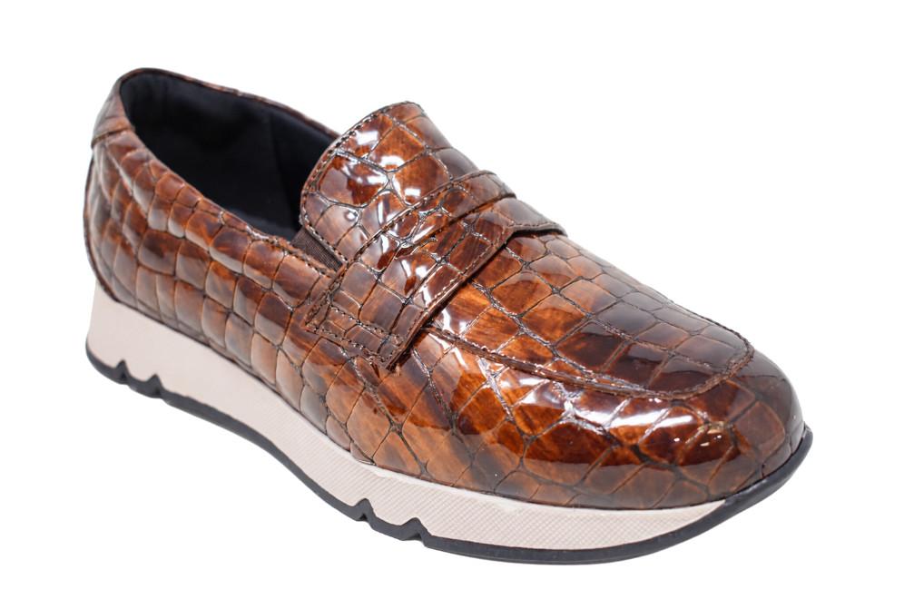 Zapatos cómodos Doctor Cutillas 43533 de color negro