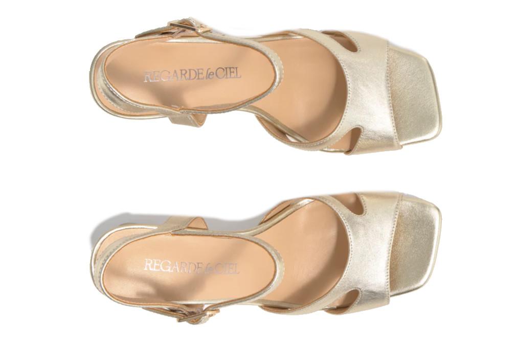 Sandalias de tacón Regarde Le Ciel CHELLY-02 en platino para mujer con hebilla ajustable