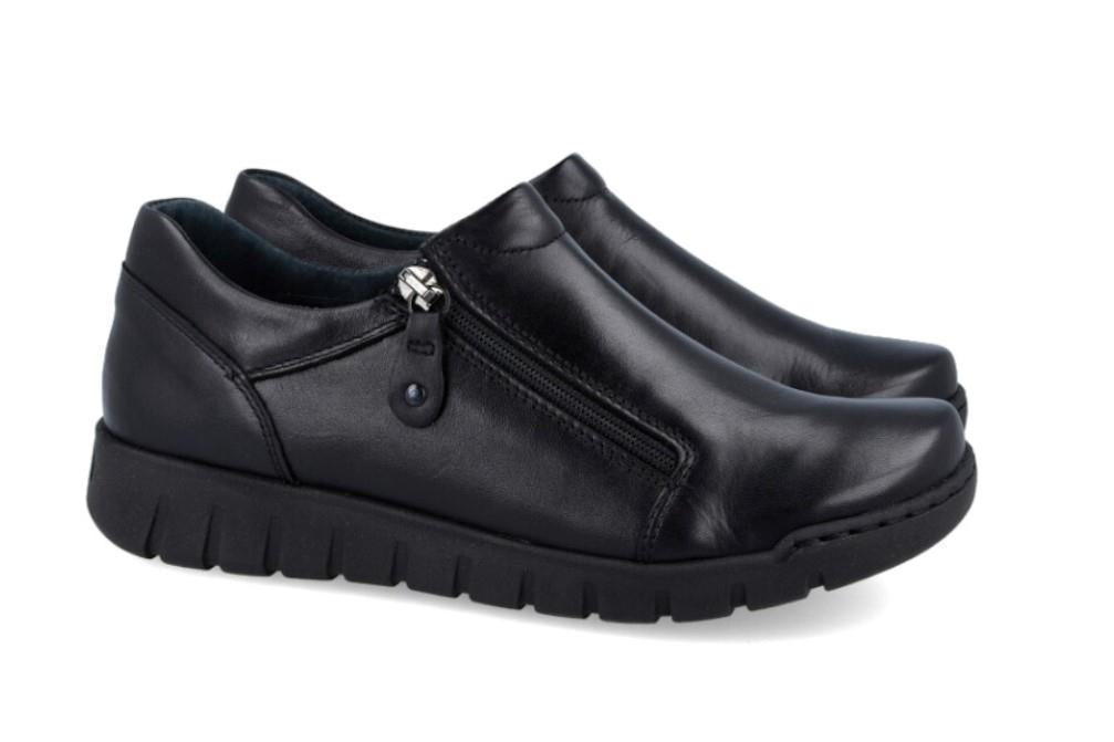 Zapatos deportivos Walk and Fly Strada 749-001 en negro para mujer