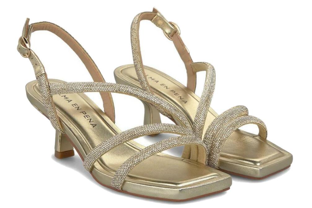 Sandalias de tacón bajo Alma en Pena V265001con tiras cruzadas y pedrería - Sandalias de fiesta