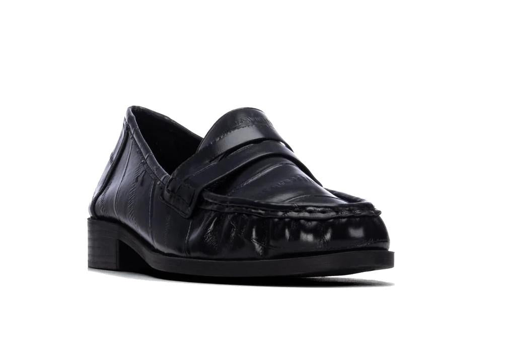 Mocasines XTI 146430 en negros para mujer