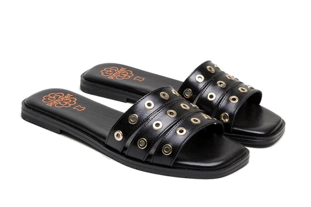 Sandalias planas con tachuelas Porronet Venus 3119 en negro para mujer