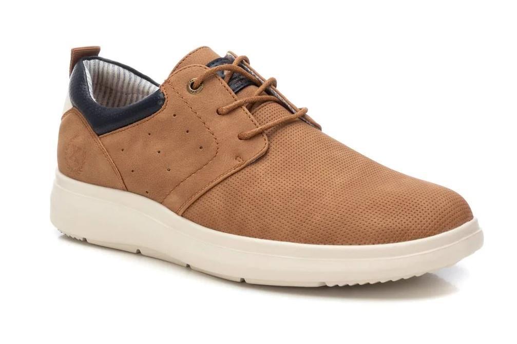 Zapatos con cordones XTI  143760 en camel para hombre