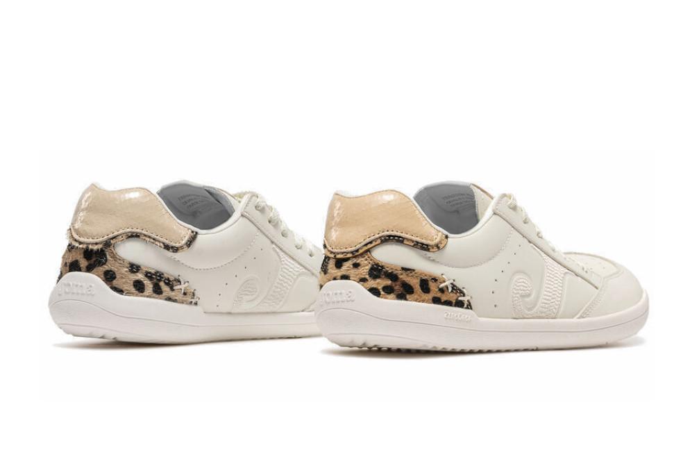 Zapatillas deportivas barefoot Joma Calpe Lady 26 BFCALLW2626 beige para mujer