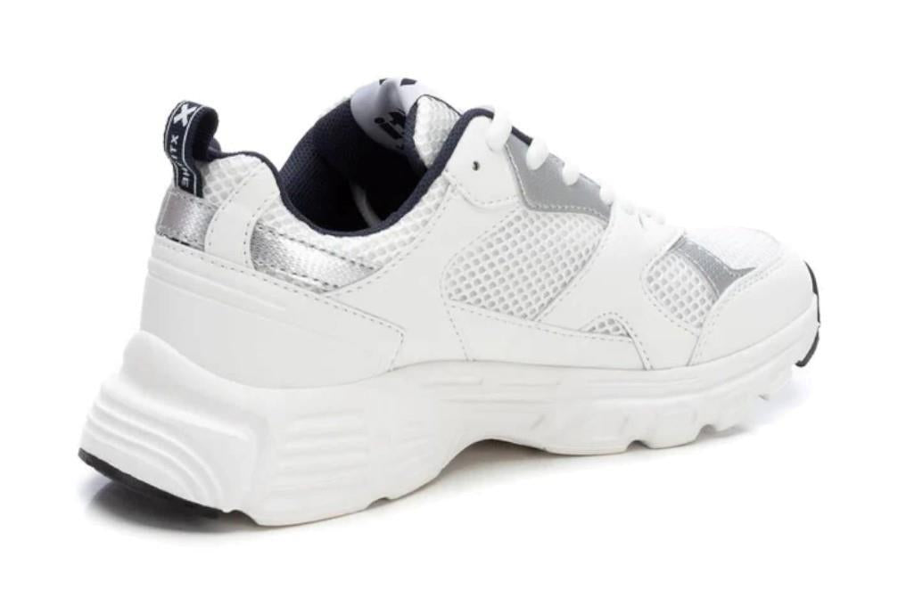Zapatillas deportivas XTI 143587 en blanco para mujer
