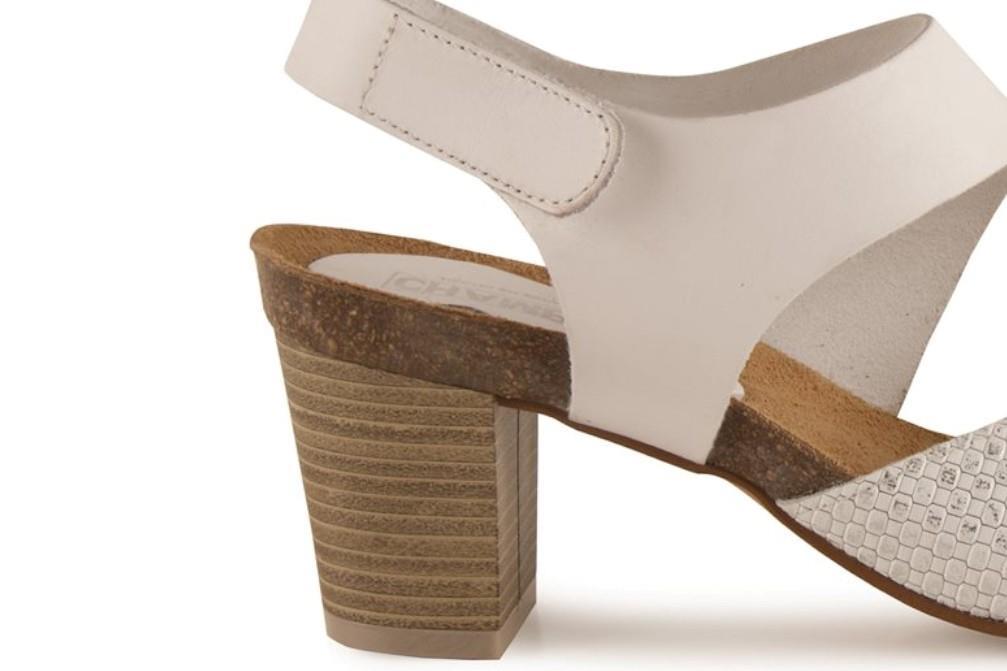 Sandalias con tacón Chamby 2650 en blanco para mujer