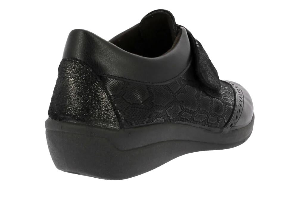 Zapatos cómodos Doctor Cutillas 45351 de color negro