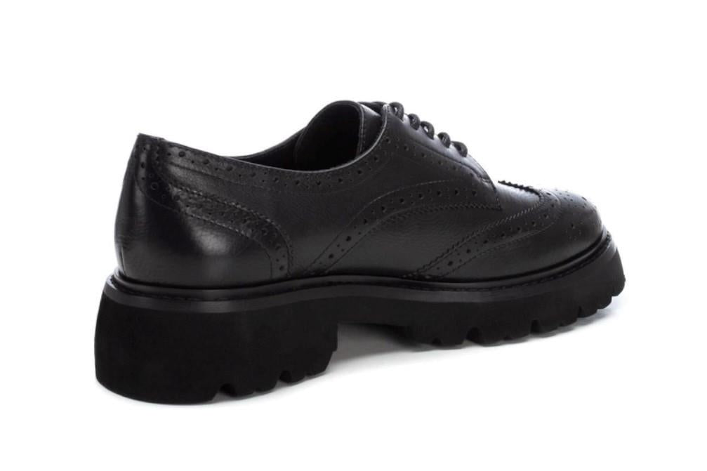 Zapatos con cordones Carmela 161953 en negro para mujer