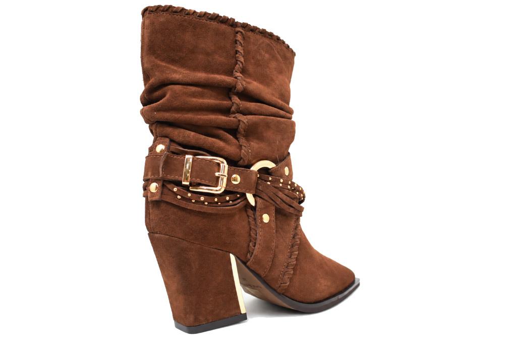 Botines cowboy Alma en Pena I260764 de ante camel con flecos y tachas