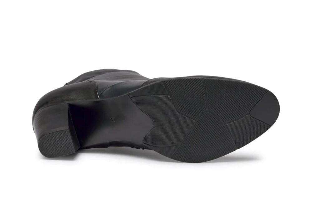 Botines Regarde le Ciel Sonia 38 en negro para mujer