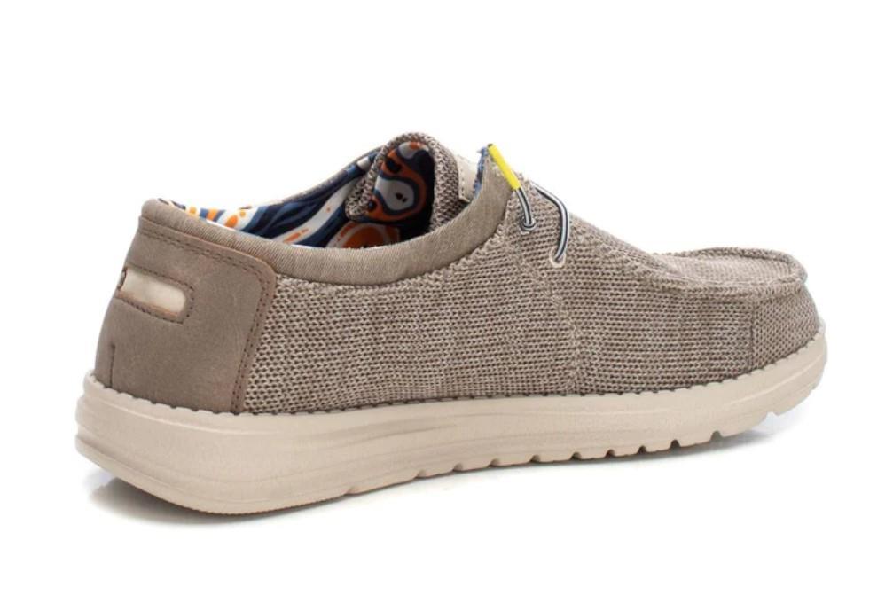 Zapatos Náuticos XTI  143576 en taupe para hombre