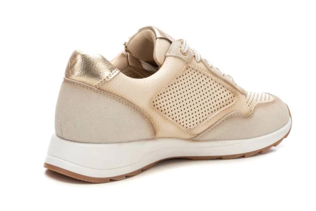 Zapatillas deportivas XTI 143734 en beige para mujer