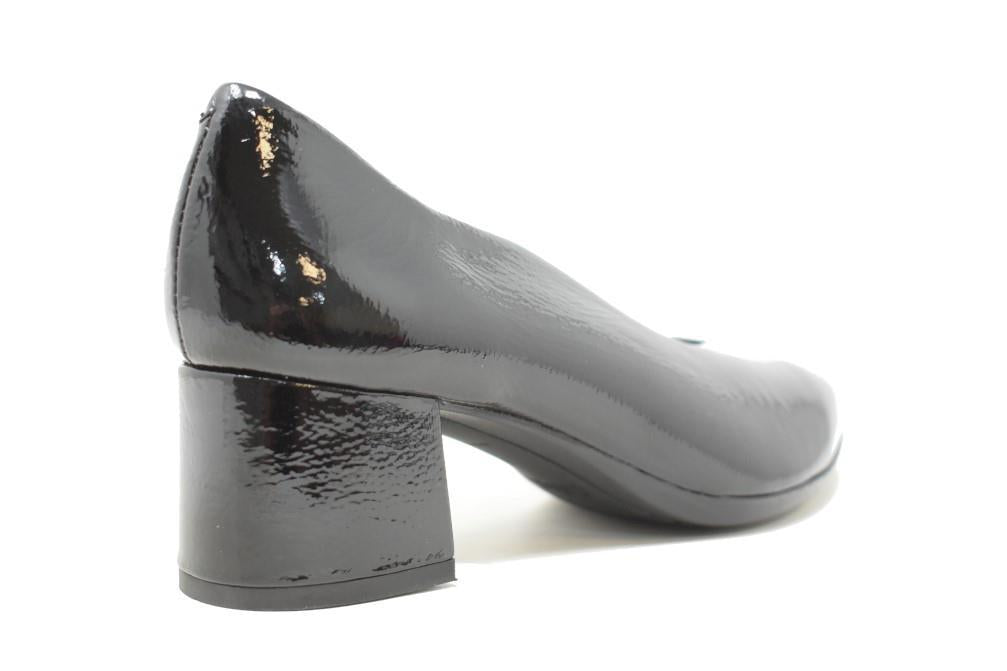 Zapatos de salón Callaghan Rock 31508 en negro para mujer- Zapatos de tacón