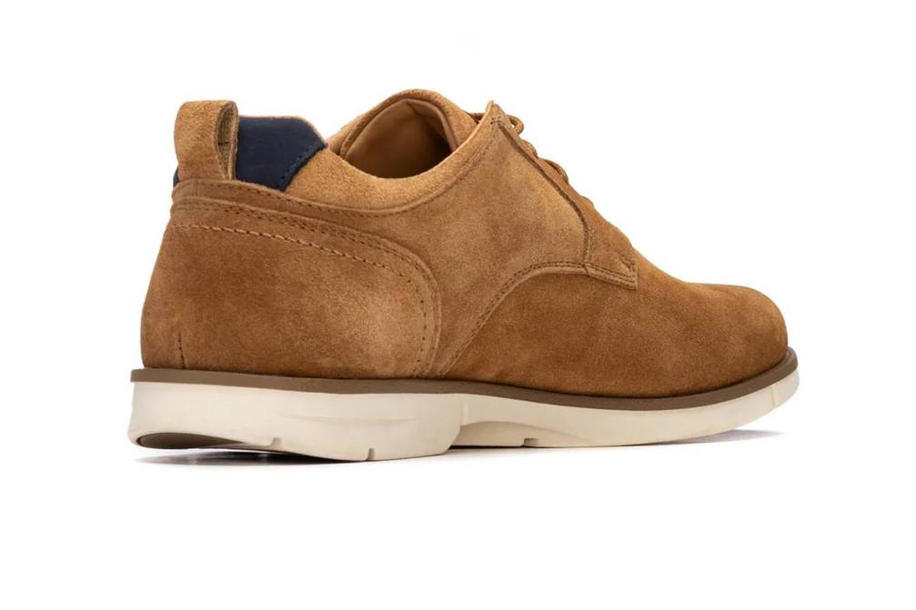 Zapato con cordones Carmela 163901 en camel | Zapato Casual de Serraje con Suela Antideslizante y Plantilla Extraíble