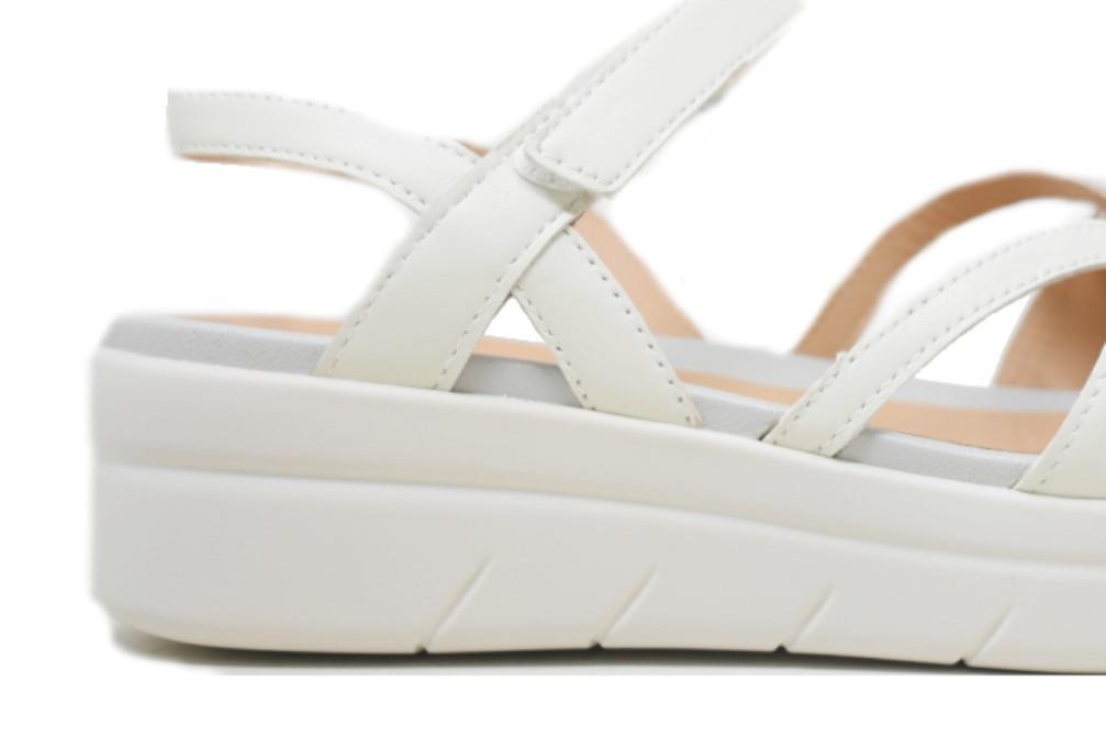 Sandalias con plataforma Stonefly Aqua III 26 en blanco