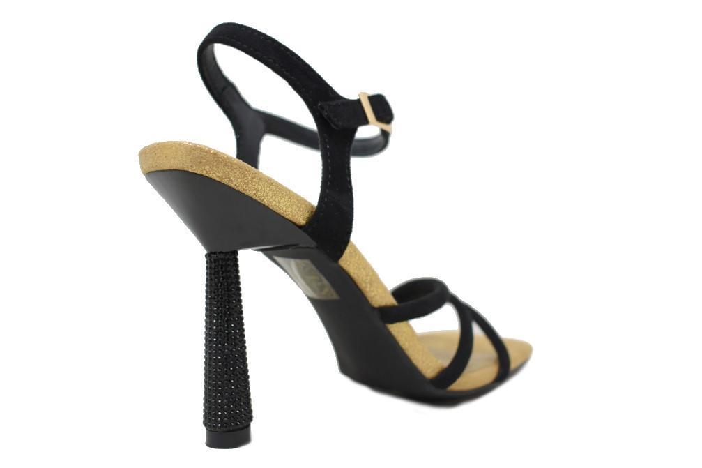 Sandalias de tacón alto Menbur 26230 en negro para mujer