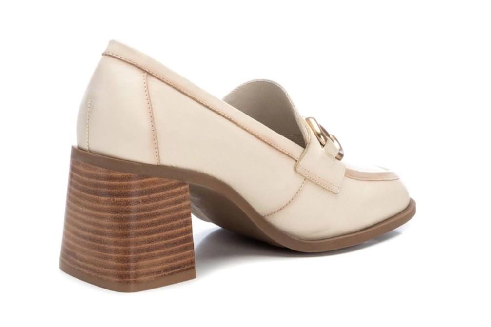 Mocasín Carmela 161127 para mujer en color hielo