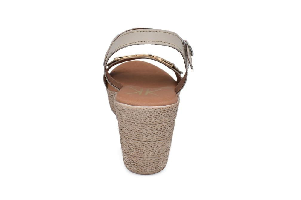 Sandalias con cuña Cokketa 510 Sandalias de Piel beige con detalles