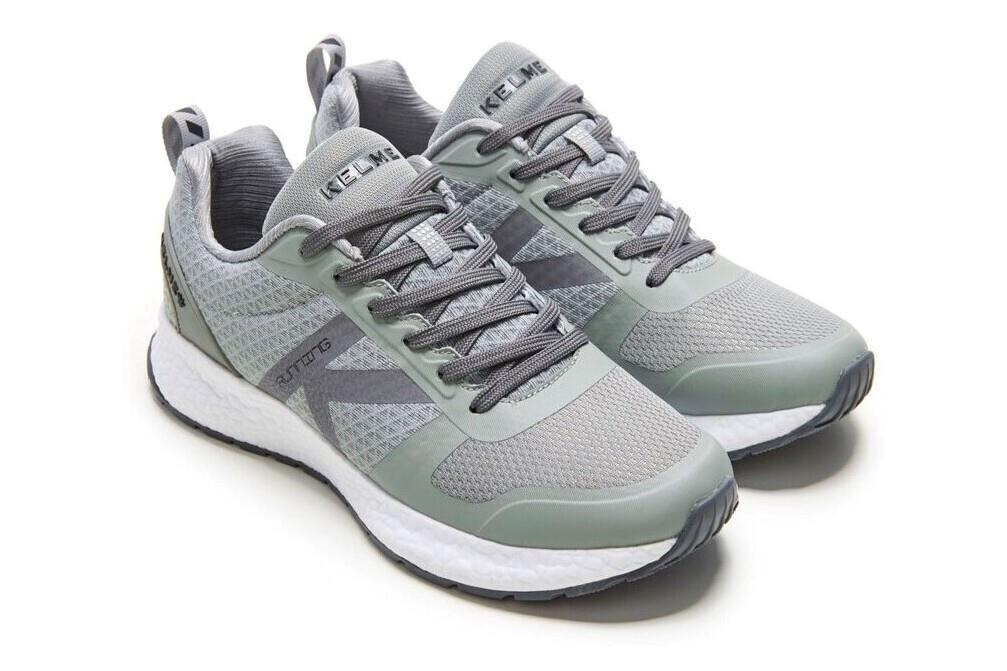 Zapatilla de Running Kelme K-Rookie 46971 en color Gris para hombre