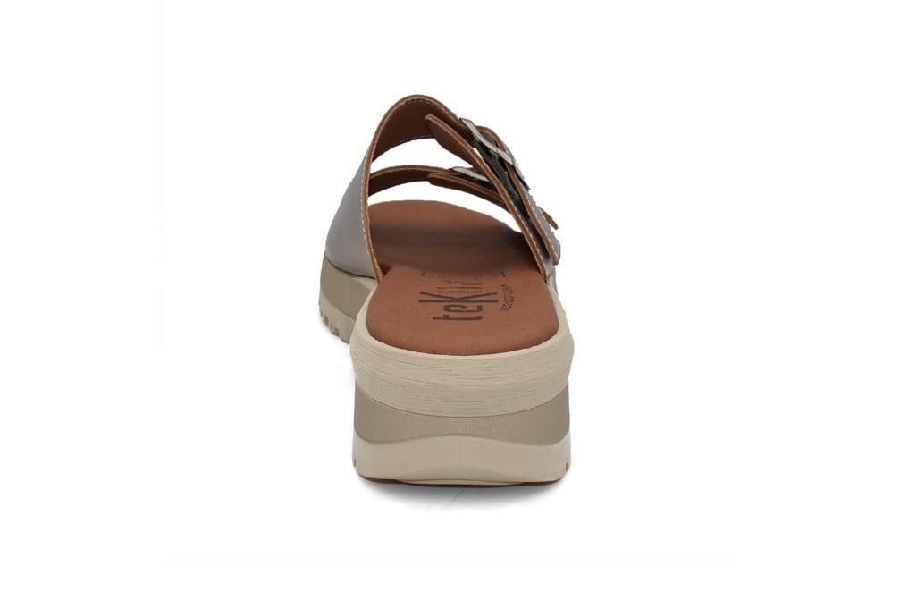 Sandalias con hebilla Tekila S-7090 en titan para mujer