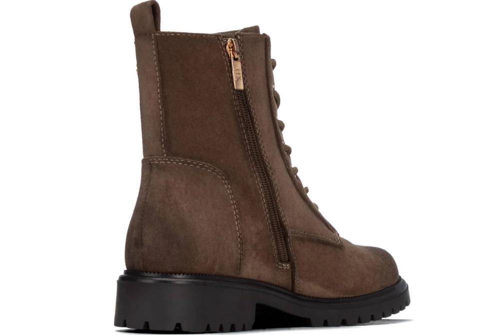 Botines militares planos mujer XTI 146243 en taupe con cordones