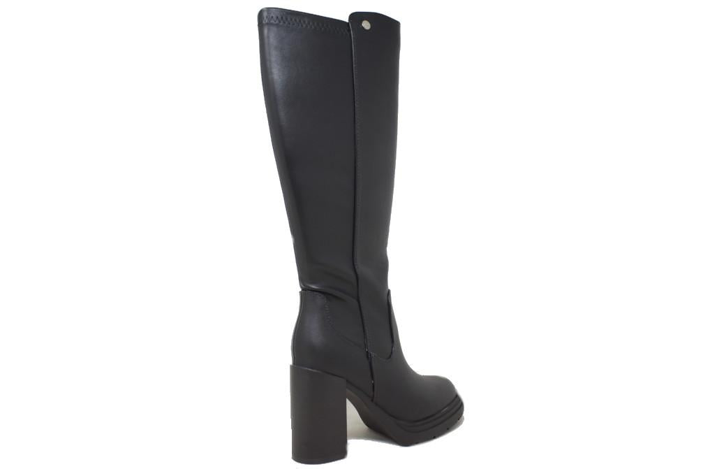 Botas altas con tacón Isteria 608 en color negro
