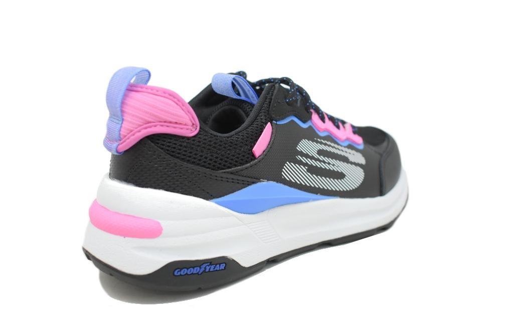 Zapatilla Skechers Global Jogger - Fresh Strike 149770