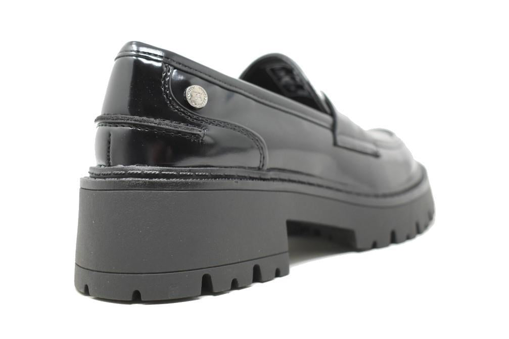 Mocasines XTI 143437 en negro para mujer