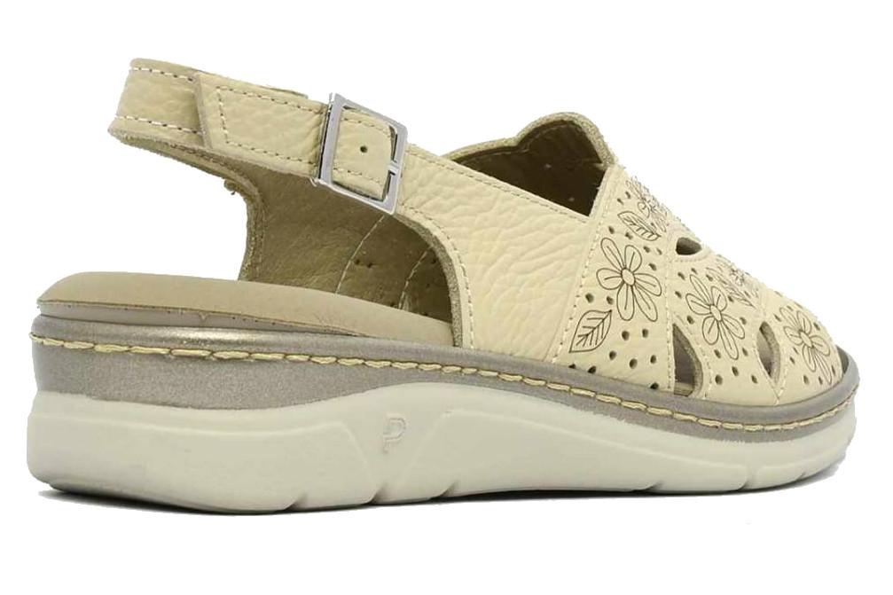 Sandalias cómodas Pitillos 11001 en color beige de mujer