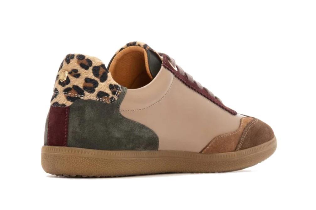 Zapatillas deportivas Carmela 162640 en multicolor para mujer