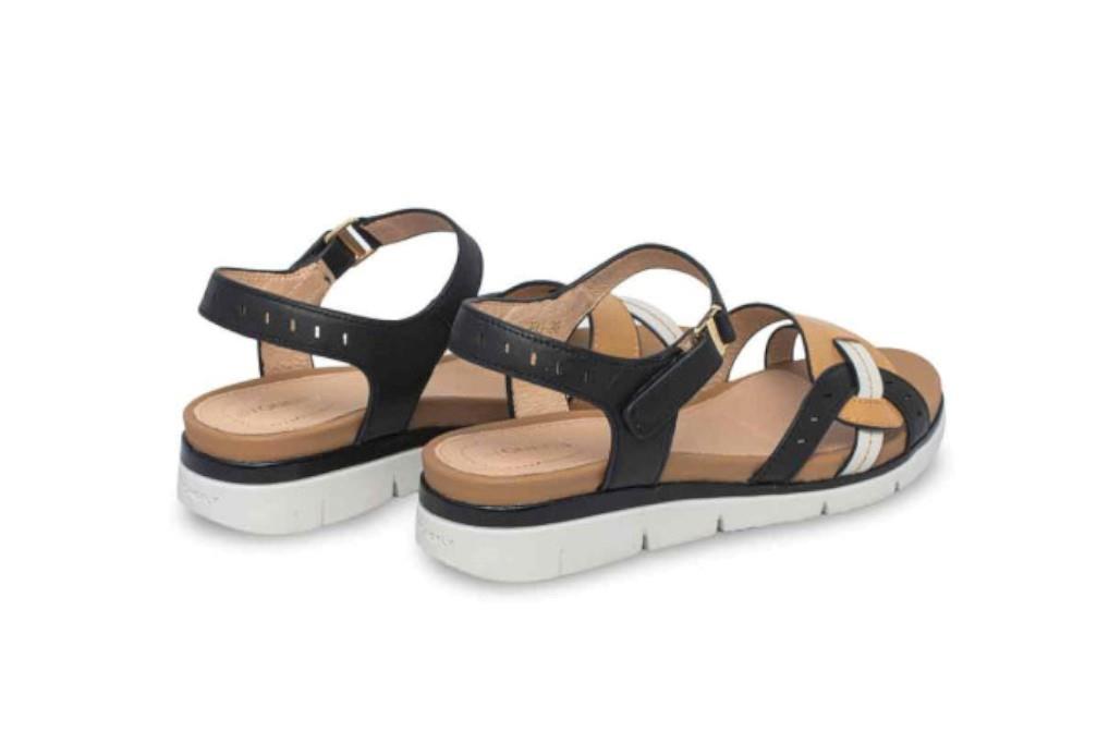 Sandalias planas Stonefly Elody 26 en negro para mujer
