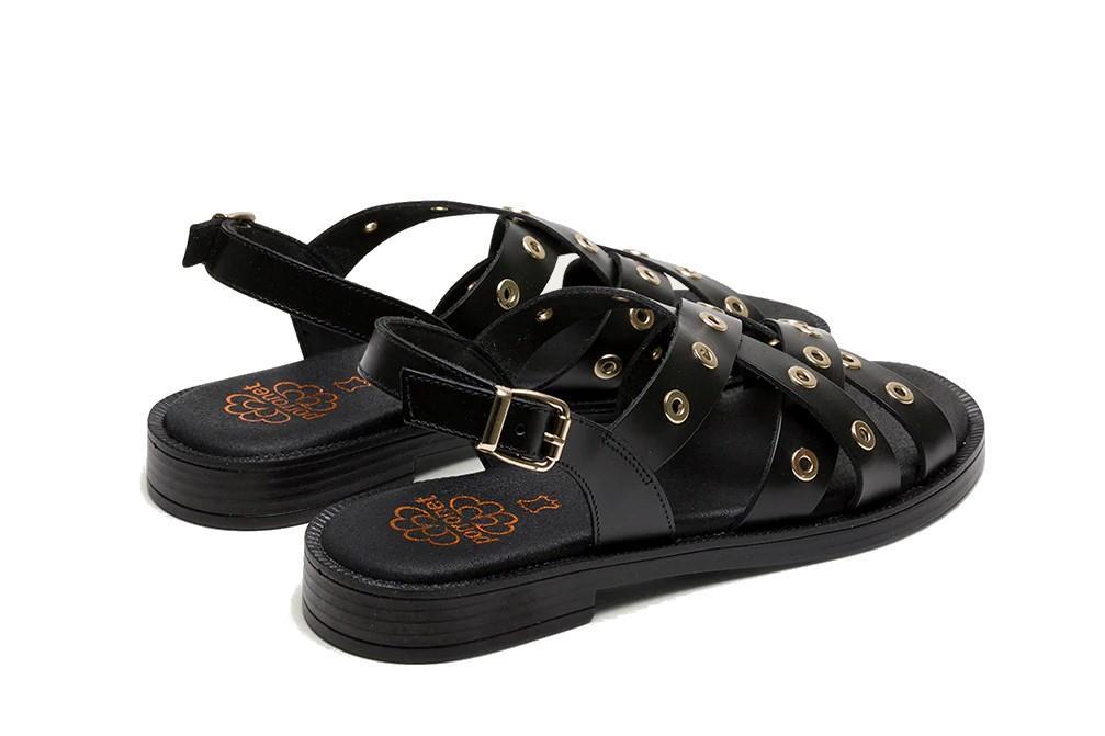 Sandalias planas Porronet Mónica 3125 en negro