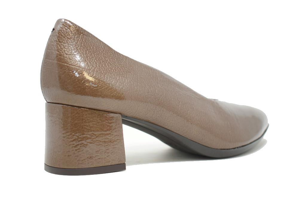 Zapatos de salón Callaghan Rock 31508 en trufa para mujer-Zapatos de tacón