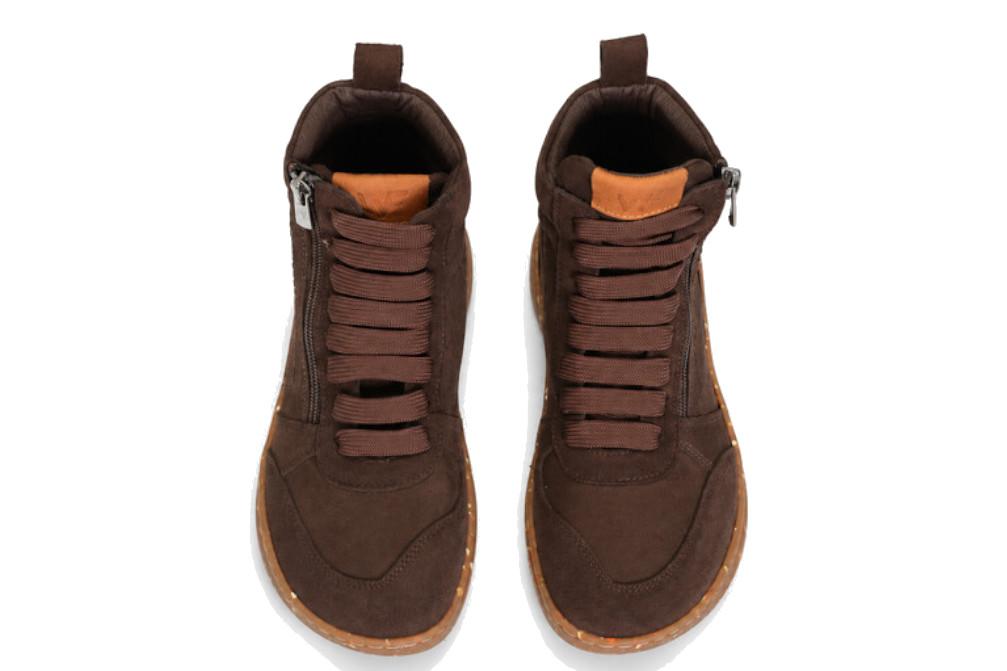 Botines deportivos Walk and Fly Travesía Irati 6004 B6 marrones para mujer