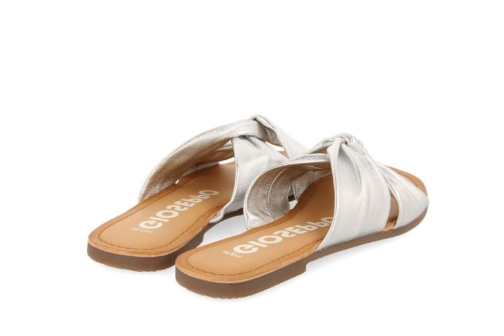 Sandalias planas Gioseppo Agira 72049 plata para mujer