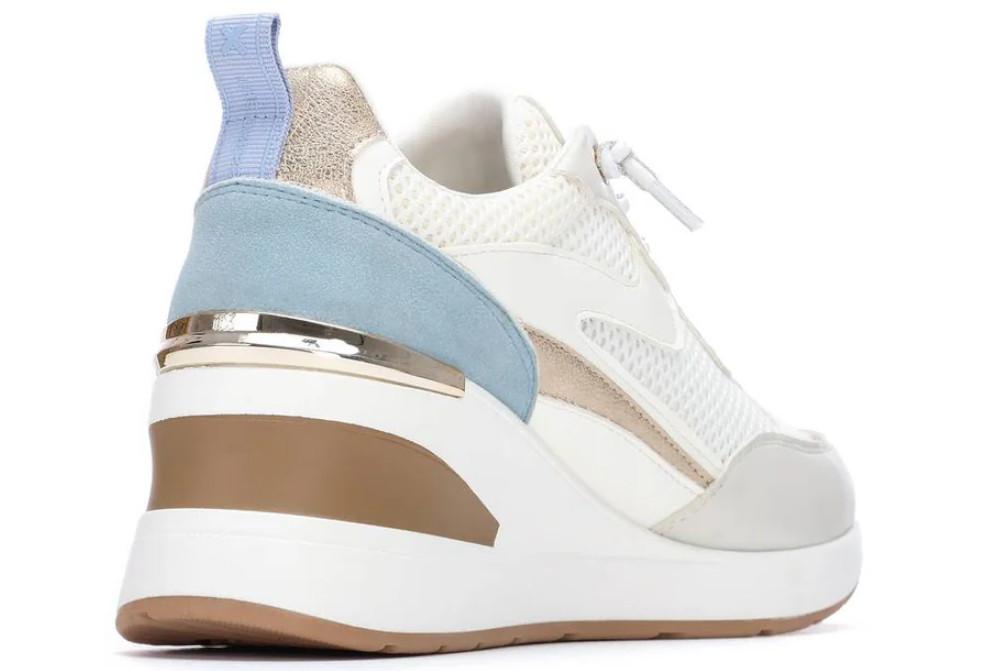 Zapatillas deportivas con cuña XTI 145101 en blanco
