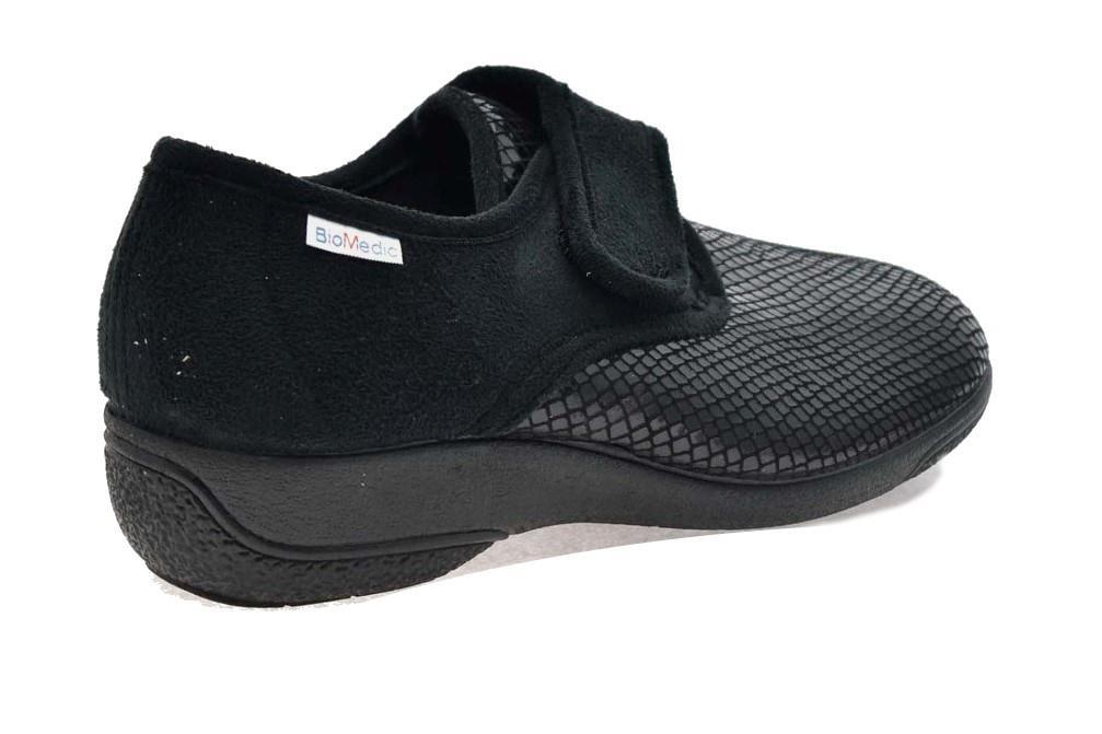 Zapatillas de casa Cabrera 533 en negro para mujer